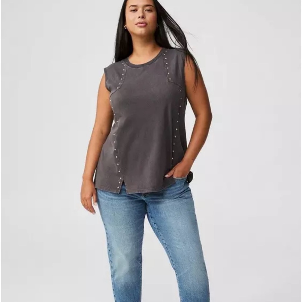 NWT TORRID HERITAGE COTTON CREWNECK STUDDED TANK SIZE 1